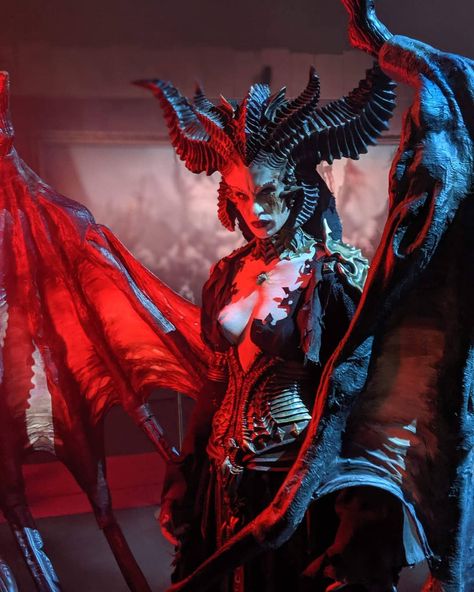 Stefanie Drew on Instagram: “Lilith. Daughter of Hatred. Mother of the Nephalem. At the Diablo IV Experience throughout the weekend. Beware BlizzCon... I'm the new…” Diablo 4 Lilith, Diablo Lilith, Lilith Cosplay, Diablo Cosplay, Lilith Diablo, Valkyrie Costume, Lilith Goddess, Diablo Game, Female Demons