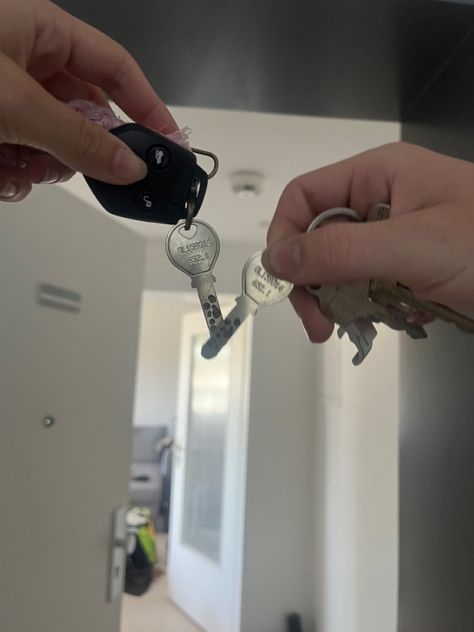 Own apartment w boyfriend Moving In With My Boyfriend, Moving Out With Boyfriend Aesthetic, Aesthetic Couple Apartment, Moving In With Your Boyfriend Aesthetic Keys, First Home With Boyfriend Decor, Moving With Boyfriend Aesthetic, New Home With Boyfriend, House Keys Aesthetic Couple, Sharing Apartment With Boyfriend