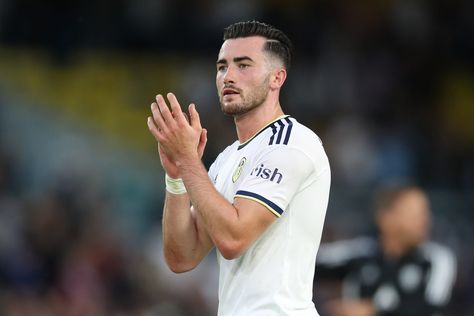 According to Sky Sports, Leeds are now demanding £60m for Jack Harrison amid interest from Newcastle and Tottenham. What’s the story? Well, it was initially... The post Report: After £20m Newcastle bid, club now increase their asking price for Tottenham target appeared first on HITC. Jonny Evans, Jack Harrison, Brendan Rodgers, Sky Sports, Premier League Champions, Stoke City, Transfer Window, London Bus, Football News