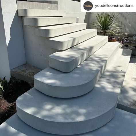 @youdellconstructions creating something special (and beautiful!!) at #Seaforth with these stunning floating steps using Ablestone's #CollaroyPacific mix. ————————— #repost @youdellconstructions Collaroy Pacific floating steps in seaforth #floatingstairs #whiteconcrete #insituconcrete #architectural #concrete #steps #random #landscape #design #entrance #Metromix #MetromixConcrete #concretesuppliersydney #readymixconcrete #concreterenovation #architectureconcrete #concretedesign Curved Concrete Steps, Concrete Patio Stairs, Landscape Design Entrance, Floating Concrete Steps, Random Landscape, Floating Steps, Richmond House, Pool Equipment Enclosure, Concrete Step