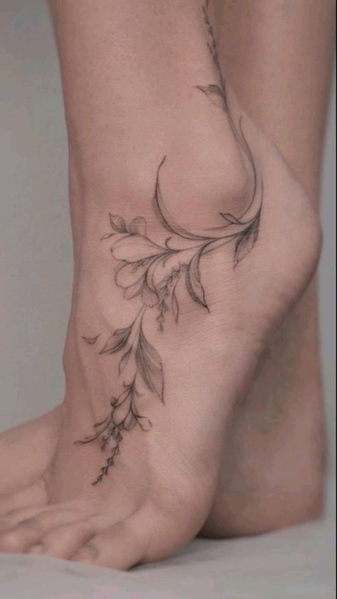 Foot Arch Tattoo, White Flower Tattoos, Cute Foot Tattoos, Vine Tattoo, Thigh Piece, Vine Tattoos, Plant Tattoo, Sun Tattoos, Foot Tattoo