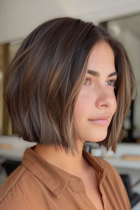 Blunt bob cut for thick hair Bob Haircuts, Short Stacked Hair, Short Stacked Bob Haircuts, Trendy We Fryzurach, Stacked Hair, Stacked Bob Haircut, Short Brown Hair, Hydrogen Peroxide, Short Blonde Hair