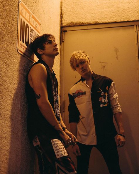 Sam And Colby Photoshoot, Sam And Colby Hot Pics, Hot Sam Golbach, Sam And Colby And Jake, Same And Colby, Sam Golbach Hot Pics, Sam And Colby Wallpaper, Sam And Colby Fanfiction, Sam Golbach