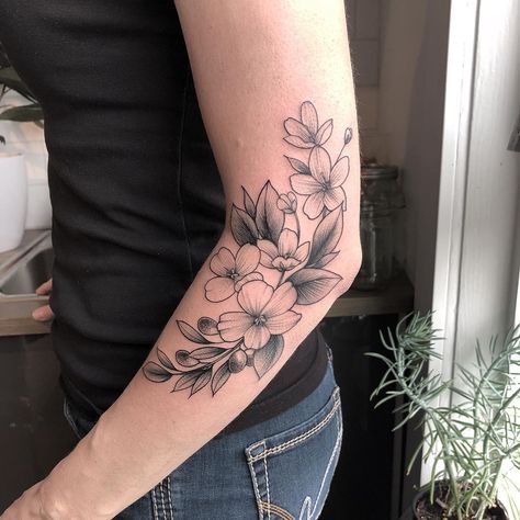 Medium piece of African violets and an olive branch. Thanks Erin! @nessaaa_ on Instagram +++++++++++++++++++++ African Violets Tattoo, African Violet Tattoo Black And White, African Flower Tattoo, Violet Flower Tattoo Black And White, African Violet Tattoo, Violets Tattoo, Violet Flower Tattoo, Violet Flower Tattoos, Birthday Tattoos