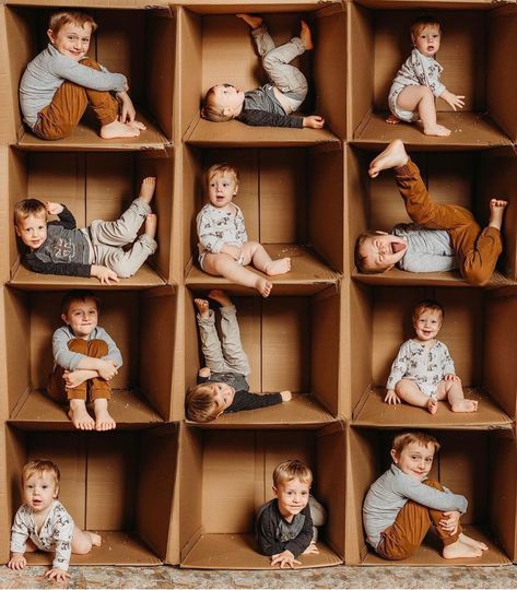 Photo Tips & Inspiration | Hub on Instagram: “📦 𝗪𝗲𝗲𝗸𝗹𝘆 𝗧𝗵𝗲𝗺𝗲 𝗔𝗻𝗻𝗼𝘂𝗻𝗰𝗲𝗺𝗲𝗻𝘁 📦 ⠀ We have a new weekly theme! This super darling box picture is from @lyndsayhannahphotography, & it’s…” Cardboard Box Kids Photoshoot, Baby In Box Photography, Photos In A Box Ideas, Family Box Photo, Baby In Box Photoshoot, Baby In A Box Photography, Cardboard Box Pictures, Cardboard Box Photoshoot, Box Pictures Ideas