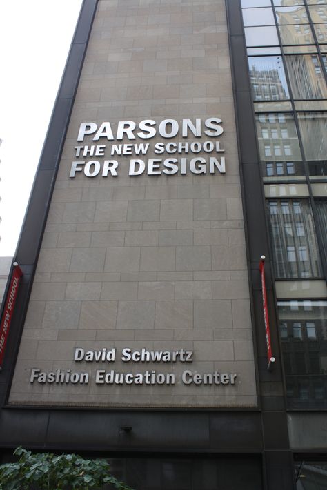 Parsons School of Design New York, NY Parsons School Of Design Aesthetic, Parsons Aesthetic, New York Fashion School, Parsons New York, Studying Fashion, College Vision Board, Fashion Dream Job, Nyc Baby, New York School