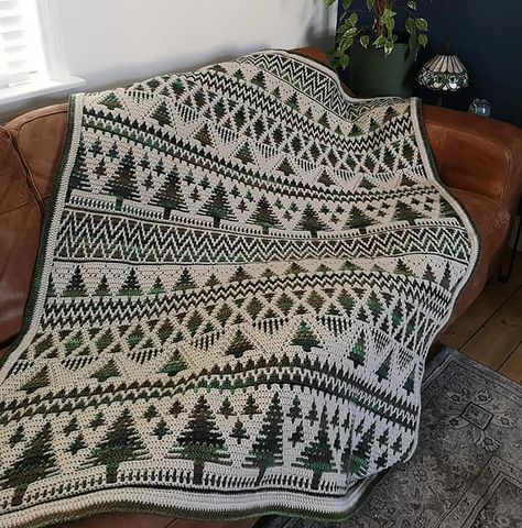 Sholach Christmas Trees Overlay Mosaic Crochet PATTERN ONLY | Etsy Folk Crochet, Big Blankets, Motifs Afghans, Woodland Squirrel, Squirrel Christmas, Crochet Throws, Mosaic Christmas, Crochet Queen, Christmas Afghan