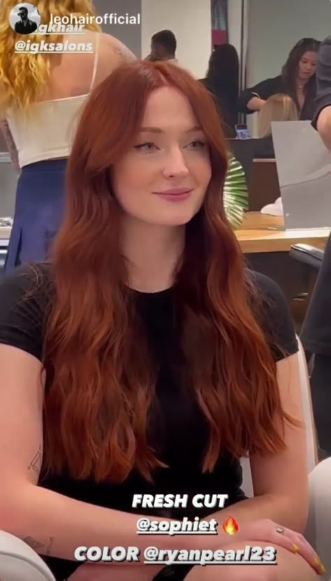 Sophie Turner Hair Red, Sansa Stark Hair Color, Ginger Hair Celebrities, Sophie Turner Redhead, Olivia Jade Red Hair, Sophie Turner Red Hair, Sophie Turner Hair, Sansa Hair, Sansa Stark Hair