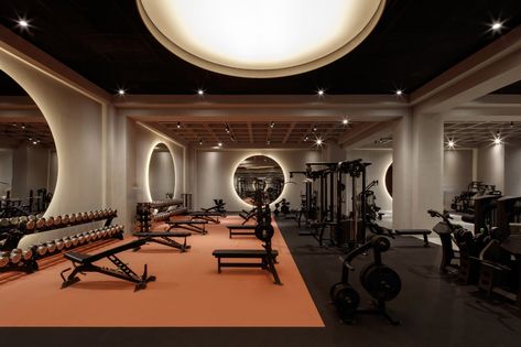 Ruang Gym, Hunter Journal, Warehouse Gym, Gym Lighting, Gym Design Interior, Desain Pantry, Reformer Pilates, Gym Interior, Brutalist Design