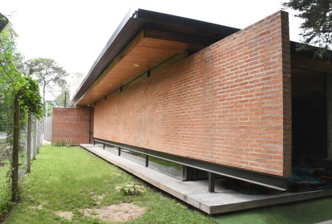 Rayong, Brick Vault, Detail Arsitektur, Black Brick Wall, Mosque Design, Facade Architecture Design, Minimal Architecture, Cafe Shop Design, Brick Architecture