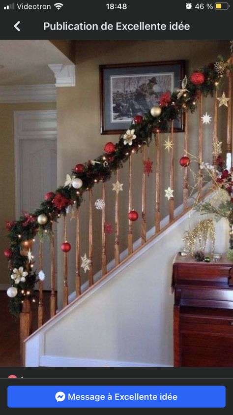 Christmas Banister, Christmas Stairs Decorations, Staircase Decor Ideas, Christmas Staircase Decor, Christmas Stairs, Christmas Staircase, Staircase Decor, Easy Christmas Decorations, Indoor Christmas Decorations