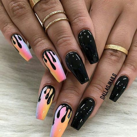 Black Colorful Nails, Drip Nails Design, Harry Potter Acrylic Nails, Dripping Nails, Pastel Goth Nails, Harry Potter Nails Designs, Nagellack Trends, Drip Nails, Edgy Nails