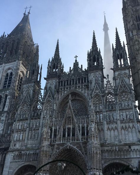 Place de la Cathédrale, Rouen, France, photo by tealioio Goth Architecture, Art Baroque, Rouen France, Gothic Castle, Gothic Cathedrals, Gothic Church, Gothic Aesthetic, Gothic Architecture, Gothic Art