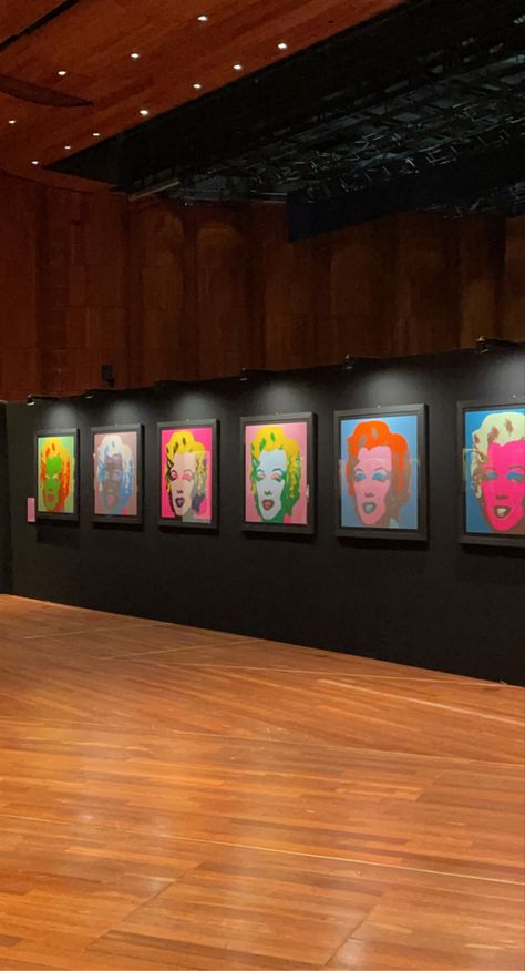 #andy warhol art museum cool pretty pop art #andywarhol #aesthetic #paintings Pop Art Museum, Pop Art Interior Design, Pop Art Gallery, Andy Warhol Marilyn, Andy Warhol Museum, Aesthetic Paintings, Andy Warhol Pop Art, Andy Warhol Art, Warhol Art