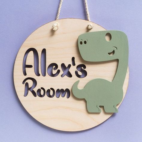 Dinosaur Sign, Lézervágott Fa, Wood Laser Ideas, Laser Cut Decor, Idee Cricut, Thoughtful Baby Shower Gifts, Laser Cut Wood Crafts, Laser Engraved Ideas, Cnc Projects