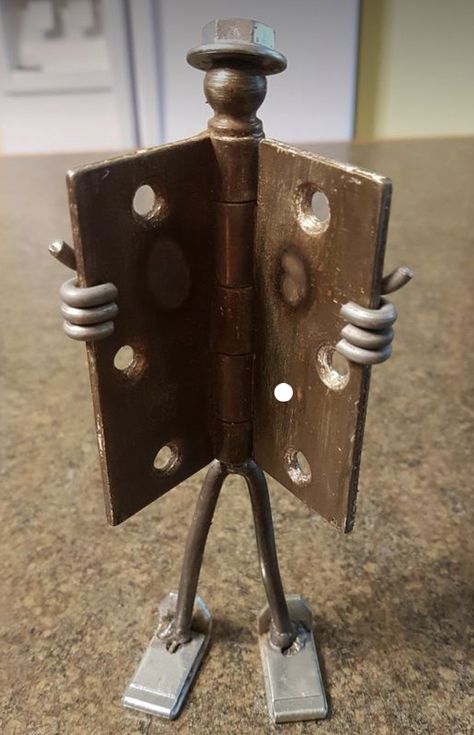 Repurposed Metal, Railroad Spike Welding Projects, Fun Welding Projects, Brazing Projects Metal Art, Welding Projects To Sell, Welding Art For Her Gifts, Welded Halloween Art, Welded Guitar Art, Father’s Day Welding Projects