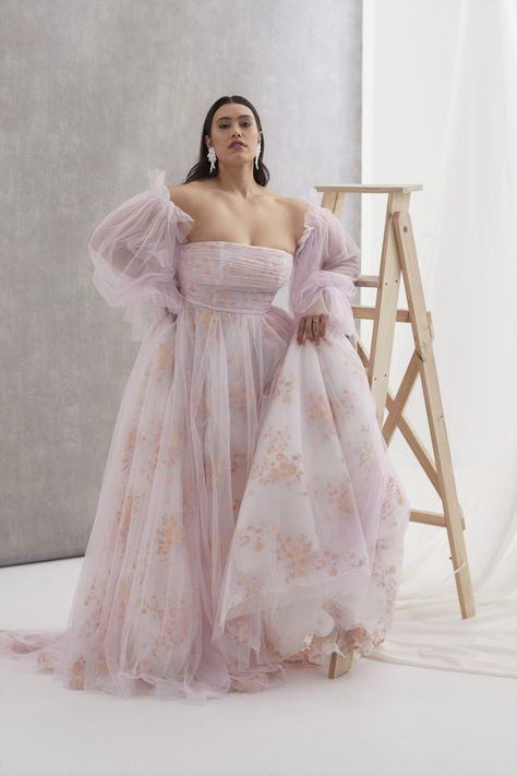 Plus Size Dresses Australia, Rose Print Fabric, Hera Couture, Wedding Dresses Australia, Dress Outfits Party, Beaded Wedding Gowns, Minimalist Wedding Dresses, Stunning Gowns, Wedding Dresses Plus Size