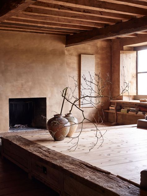 Wabi Sabi Interior Design, Axel Vervoordt, Wabi Sabi Interior, Wabi Sabi Decor, Wabi Sabi Style, Japanese Interior Design, Natural Interior, Japanese Interior, A Living Room