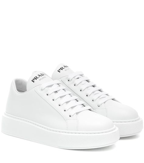 Prada White Sneakers, Sepatu Prada, Prada Sneakers Outfit, Tenis Prada, Prada Sneakers Women, Luxury Sneakers Women, Luxury Shoes Sneakers, Sneakers Png, Prada Sneaker