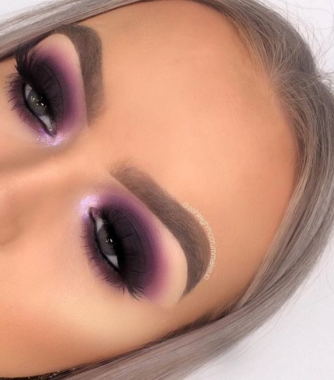 Makeup For Plum Dress, Rocker Makeup, Maquillaje Smokey Eyes, Machiaj Smokey Eyes, Smokey Eyes Tutorial, Grey Smokey Eye, Smokey Eye Easy, Makeup At Home, Natural Smokey Eye