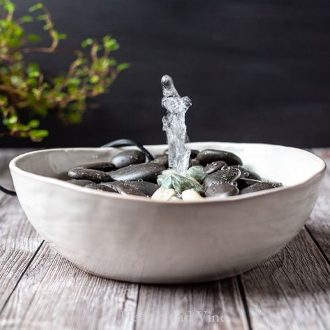 11 Inventive DIY Fountain Ideas for Your Garden - Bob Vila Small Indoor Water Fountains, Solaire Diy, Western Room, Table Fountain, Water Fountain Pumps, Diy Water Feature, Indoor Water Features, Diy Water Fountain, Tabletop Water Fountain