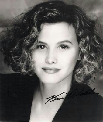 The late but beautiful Kim Walker Footloose 1984, Kim Walker, Heathers Movie, Heather Chandler, Perfect Woman, Compass Tattoo, Call Her, Movie Stars, Heathers