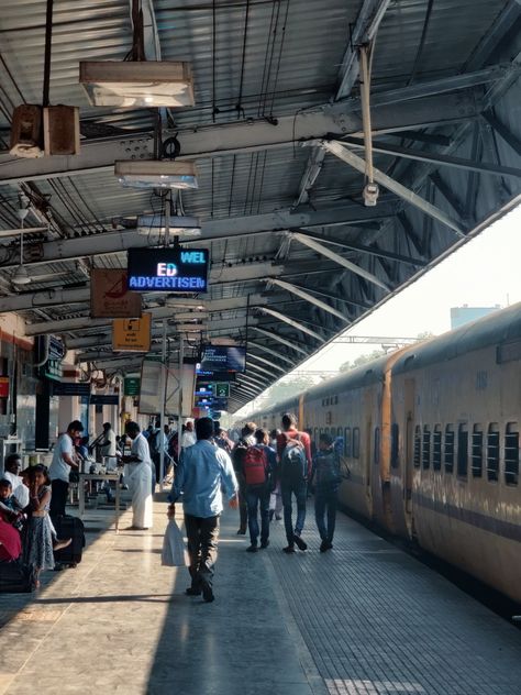 Train Photography India, Railway Station Composition, Indian Railway Station Photography, Railway Station Photography, Indian Railway Station, Train Compartment, Mumbai Local, Indian Railway Train, Sunset Beaches