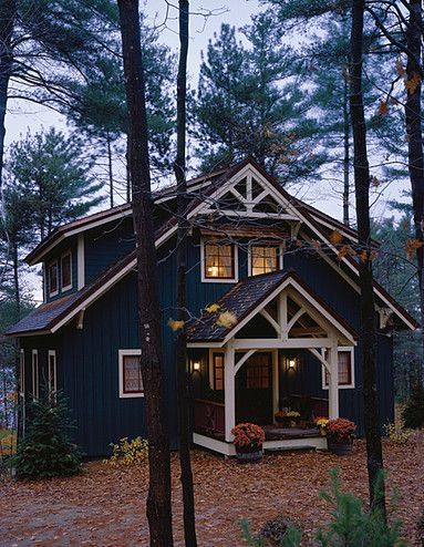 PineRidge Timberframe - Newbury blue navy ivory trim cabin in woods A House In The Woods, Casa Hobbit, Cook Healthy, Pintura Exterior, Cottage Exterior, Weekend House, Forest Bathing, Timber Frame Homes, Design Exterior