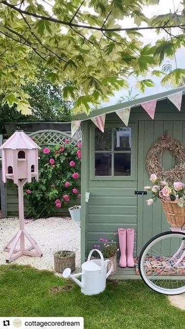 The Little Market Bunch on Instagram: "Sunday waking up, 😊seen this cute little post from @cottagecoredream flowers, garden 🍀pink bike 🚲 this is what we need on our Sunday ! We are working till 3pm today ! Then we are heading out for fun ! ・・・ #summer #summergarden #summervibes #gardeninspiration #gardeninspo #gardenshed #countrygardens #countrygarden #countrylivingmagazine #countrylifestyle #cottagegarden #cottagegardenstyle #gardenshed #cuprinol #cuprinolshades #vintagebicycle #allthingspr Shed Exterior Ideas, Painted Garden Sheds, Dream Garden Backyards, Diy Remodeling, Modern Water Feature, Pools For Small Yards, Front Lawn Landscaping, Backyard Covered Patios, Fall Garden Vegetables