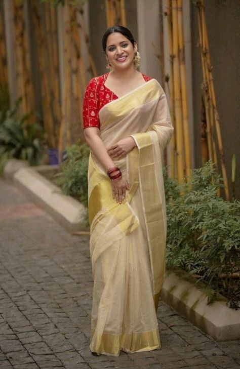 Kerala Dress, Onam Dress, Miya George, Kerala Saree Blouse, Onam Outfits, Kerala Saree Blouse Designs, Onam Saree, Kasavu Saree, Simple Saree Designs