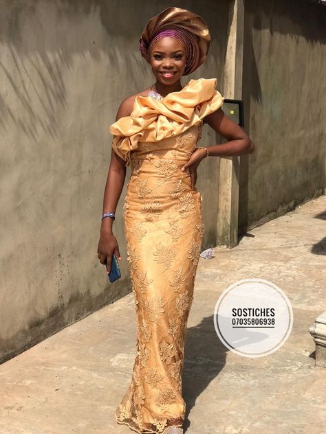 Asoebi Rose gold asoebi #sostiches Rose Gold Asoebi, Gold Asoebi, Saree, Rose Gold, Gold