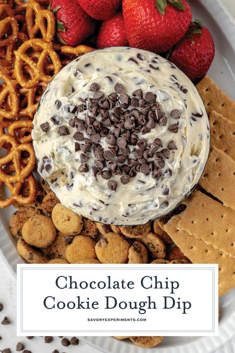 The best no-cook edible chocolate chip cookie dough dip made with cream cheese, brown sugar and mini chocolate chips. Dips Dessert, Chocolate Chip Cookie Dough Dip, Pillsbury Cookie Dough, Cookie Dough Dip Recipe, Edible Chocolate Chip Cookie Dough, Chocolate Chip Dip, Whipped Peanut Butter, Cake Batter Dip, Dessert Dip Recipes