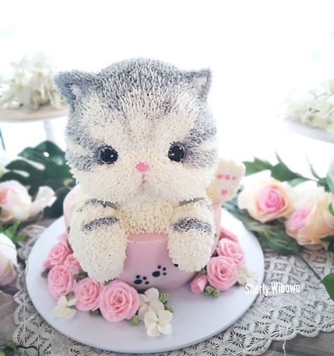 Cute Cat Cakes, Cats Cake, Kitten Cake Ideas, Cat Theme Cake, Cute Cat Cake, Cute Cat Cake Ideas, Birthday Cake Cat, Cake Cat, Cat Cake Ideas