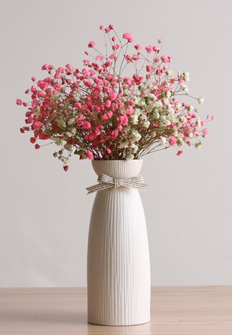 Vases Flowers Arrangements, Flower Vases Ceramic, Dry Flowers Decoration Vase, Flower Arrangement In Vase, Flower Pot Photography, Flowers Vase Ideas, Arrange Flowers In A Vase, Flower Arrangements Vase, Vases With Flowers