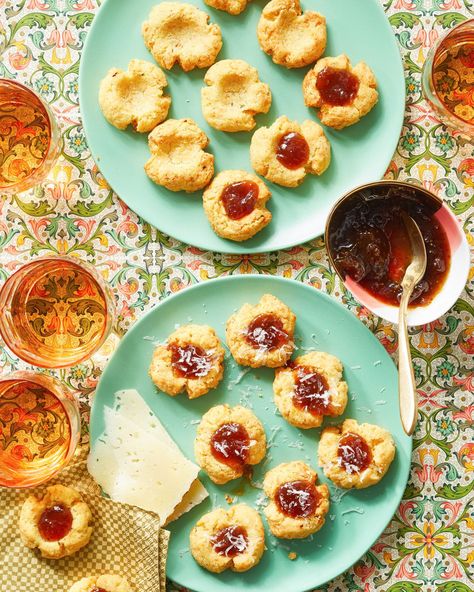 These savory thumbprint cookies are infused with tangy cheese, fresh herbs, and a bit of heat. Fig Preserves, Fig Cake, Frozen Bread Dough, Brunch Casserole, Grilled Fruit, Fig Recipes, Fruit Filling, Dried Figs, Thumbprint Cookies