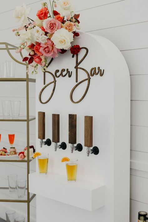 Unique Wedding Rentals, Diy Beer Bar Wedding, Beer Tap Wall, Wedding Shower Drinks, Wedding Mobile Bar, Beer Bar Wedding, Modern Romance Wedding, Party Rental Ideas, Wedding Drink Station