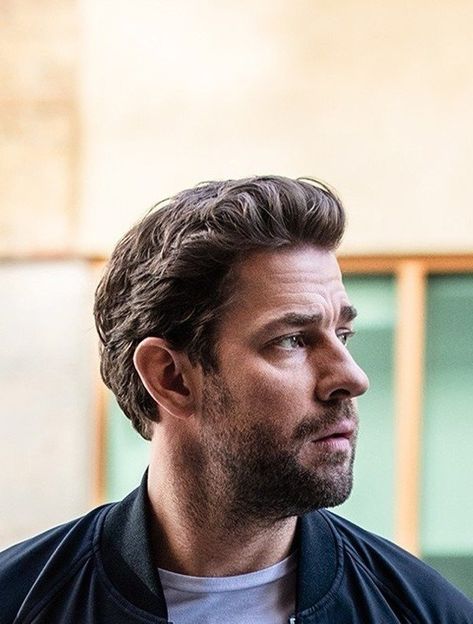 John Krasinski Haircut, John Krasinski Hair, Jim Krasinski, Chris Martin Coldplay, Jack Ryan, Jim Halpert, John Krasinski, Male Celebrities, Chris Martin