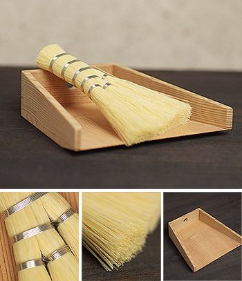 Chiritori Handmade Broom, Wooden Tool Boxes, Barn Kitchen, Brooms And Brushes, Japanese Woodworking, Nagoya Japan, Wooden Kitchen Utensils, Kitchen Organisation, Broom And Dustpan