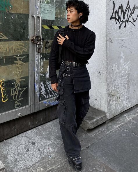 Cybergoth Men Fashion, Goth Aesthetic Guy, Adrogonus Outfits Men, Alt Men Aesthetic, Masculine Club Outfits, Alt Enby Fashion, Masc Alt Women, Gender Neutral Alt Fashion, Masculine Goth Fashion