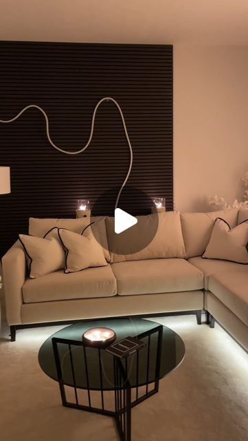 Living Room Lighting Ceiling Modern, Led Lights Living Room Ideas, Living Room Light Fixtures Low Ceiling, Ceiling Light Fixtures Living Room, Room Ambient Lighting, Ambient Lighting Living Room, Living Room Floor Lamp Lighting, Mood Lighting Living Room, Room Lights Decor