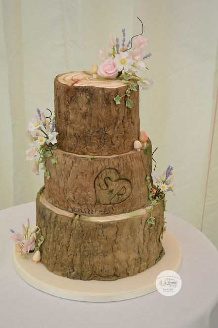 Log wedding cake, log effect wedding cake, 3 tier wedding cake, woodland wedding cake, woodland wedding, pretty log cake, sugar flowers, Country Wedding Cakes, Woodland Wedding Cake, Wood Wedding Cakes, Lavender Wedding Cake, Woodland Cake, Log Cake, 3 Tier Cake, Wood Cake, Tiered Cake