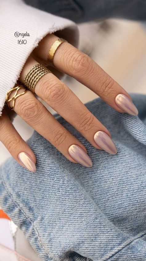 CHIC FALL NAIL TRENDS TO TRY FOR AUTUMN 2023 | AUTUMN NAILS Chrome Manicure Ideas, Best Chrome Nails, Sofisticated Nails, January Manicure, Tan Chrome Nails, Chrome Powder Nails, Ongles Beiges, Nagellack Trends, September Nails