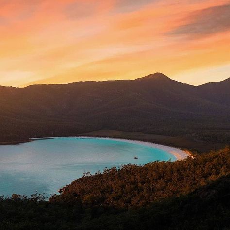 Australian Indigenous Fashion on Instagram: “Breathtaking Wineglass Bay @tasmania #ausindigenousfashion #aboriginalland #firstnations #ancientlandscape #tasmania…” Wineglass Bay, Indigenous Fashion, First Nations, Tasmania, Wonderful Places, Travel Dreams, Wine Glass, Wonder, Wine