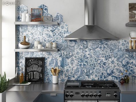 Hexatile – Equipe Ceramicas Blue Hexagon Tile, Patterned Wall Tiles, Patchwork Tiles, Tiles Direct, Kitchen Splashback, Kitchen Wall Tiles, Hexagon Tiles, Gorgeous Kitchens, Kitchen Tile