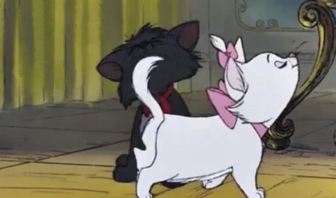 The Aristocats, 1970 Night In Paris, Walter Elias Disney, Disney Cats, Drawing Cartoon Faces, Disney Princess Quotes, Marie Aristocats, Disney Songs, Ashley Benson