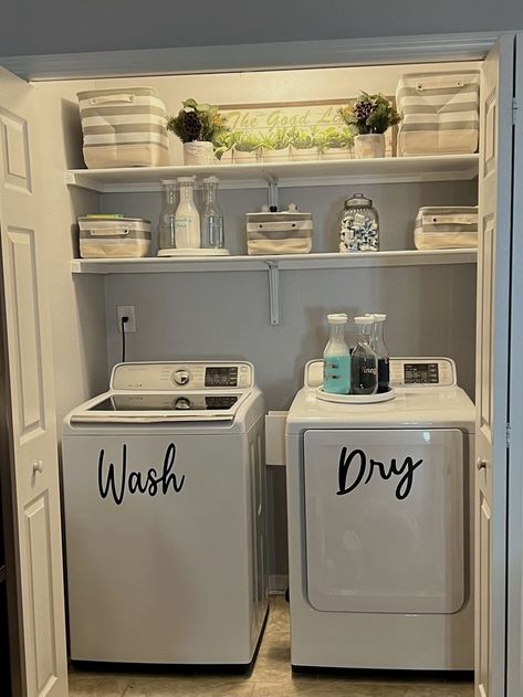 laundry room ideas, laundry room wallpapers, laundry sink, laundry room ideas small places, laundry room decor
#laundryroom Small Laundry Room Measurements, Washer Room Ideas Small Spaces, Simple Diy Laundry Room Ideas, Apartment Decorating Laundry Room, Loundry Small Room Ideas, Laundry Room Set Up, Loundry Small Room, Laundry Room Ideas Apartment, Apartment Laundry Room Ideas