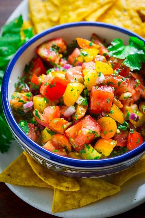 Jalapeno Appetizer, Tomato Salsa Recipe, Cherry Tomato Recipes, Yellow Tomatoes, Hot Appetizers, Pickled Veggies, Red Tomato, Fresh Salsa, Spread Recipes