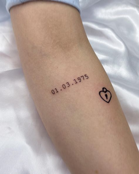 Date Tattoo Typewriter Font Tattoo, Tattoo Writing Fonts, Best Tattoo Fonts, Number Tattoo Fonts, Date Tattoo, Tattoo Number, Date Tattoos, Number Tattoo, Knuckle Tattoos