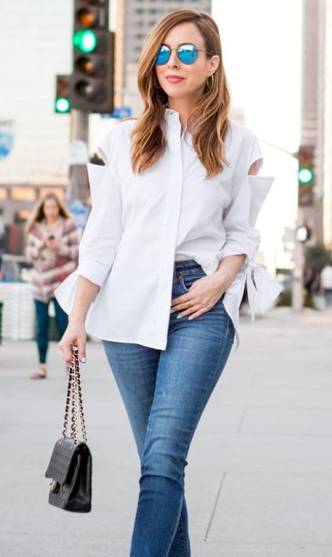 Dress Shirt Tucked In, Front Tuck Button Up Shirt, Tuck A Button Up Shirt, French Tuck Shirt How To, Half Tucked Button Down, Casual White Shirt, White Shirt And Blue Jeans, Dress Layering, French Tuck