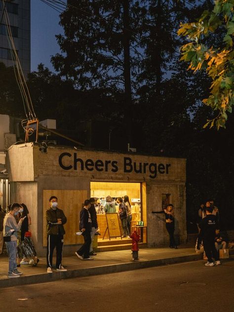 Burger Restaurant Design, Small Restaurant Interior, Coffee Shop Concept, Burger Shop, Storefront Signs, Small Restaurant, Burger Restaurant, Beige Tile, Concept Ideas